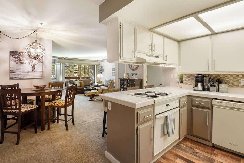 Escape to Incline Village! Min to Beach and Skiing