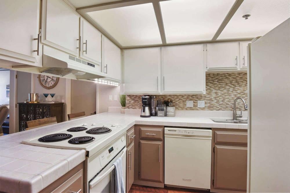 Escape to Incline Village! Min to Beach and Skiing