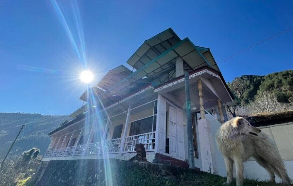 AJ Himalayan Homestay