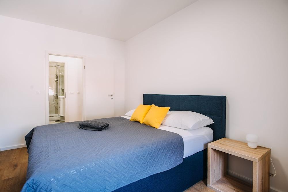 Art Deco Cathedral Apartments by DuHomes