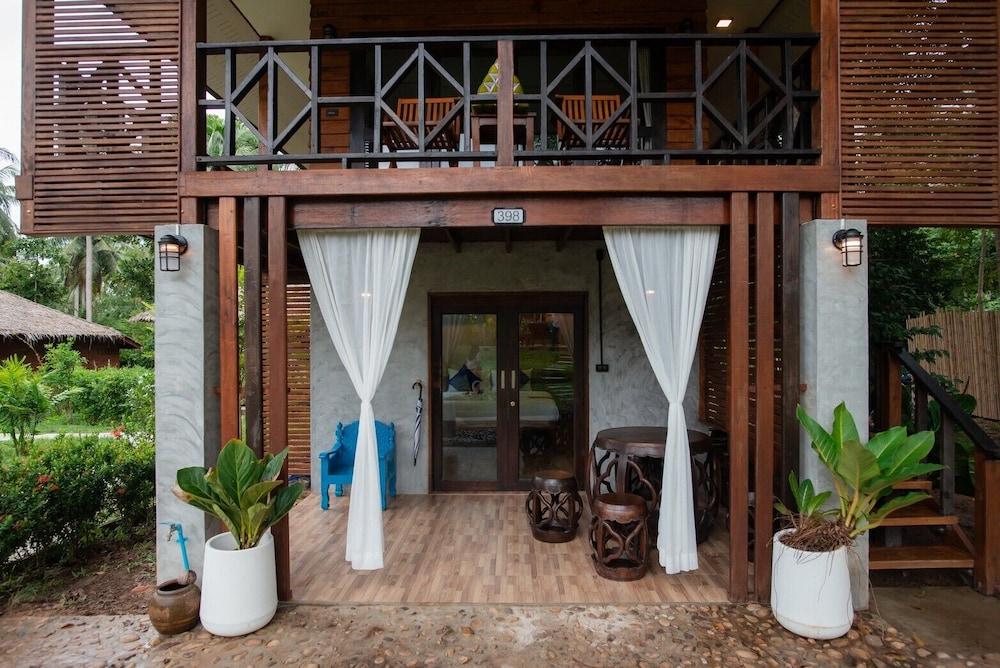 COCO Canopy Boutique Resort