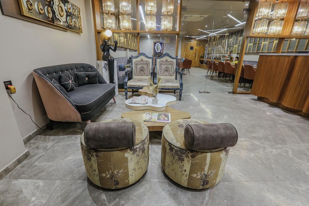 Aceotel Select Aria - A Luxury Boutique Hotel