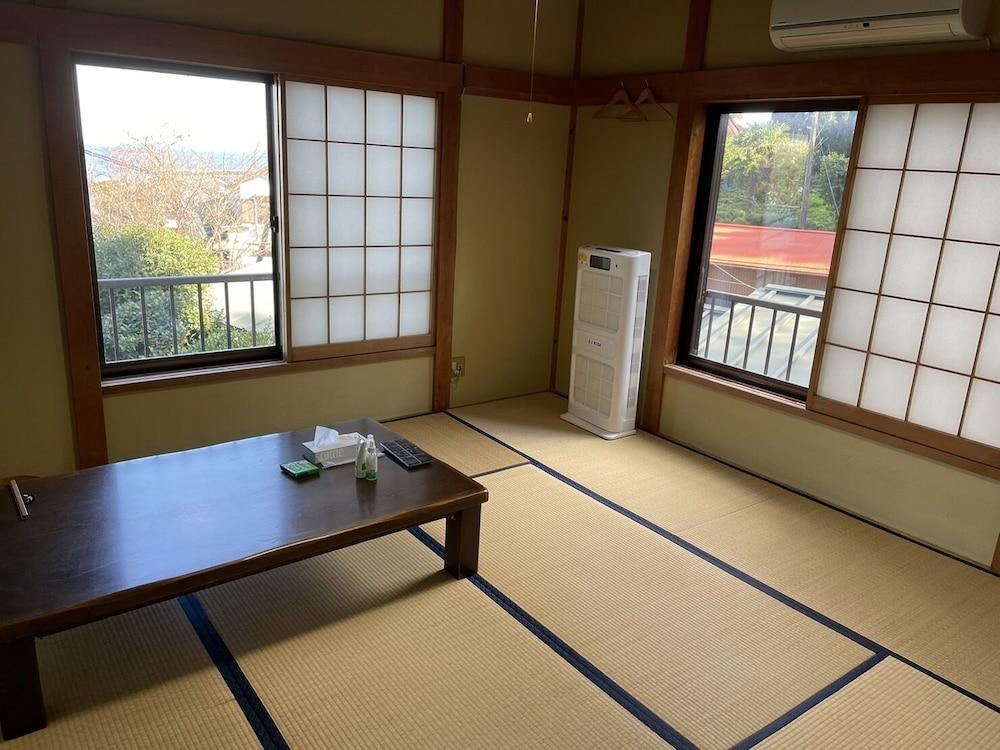 manazuru shiosaishinkan