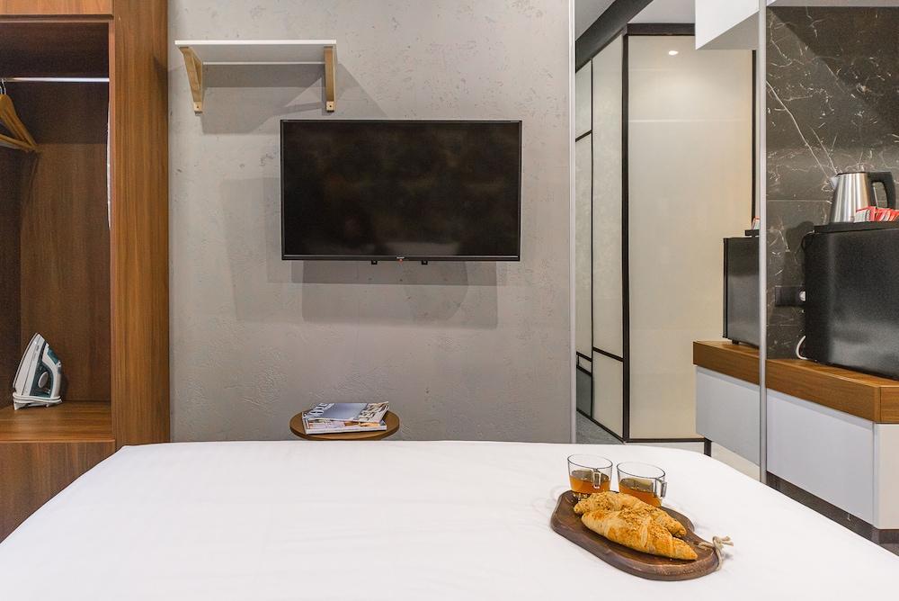 Lumina light apartment