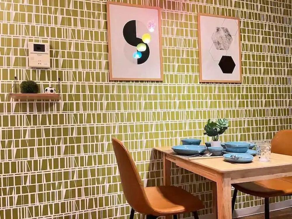 SW Nishi-Waseda Building 202