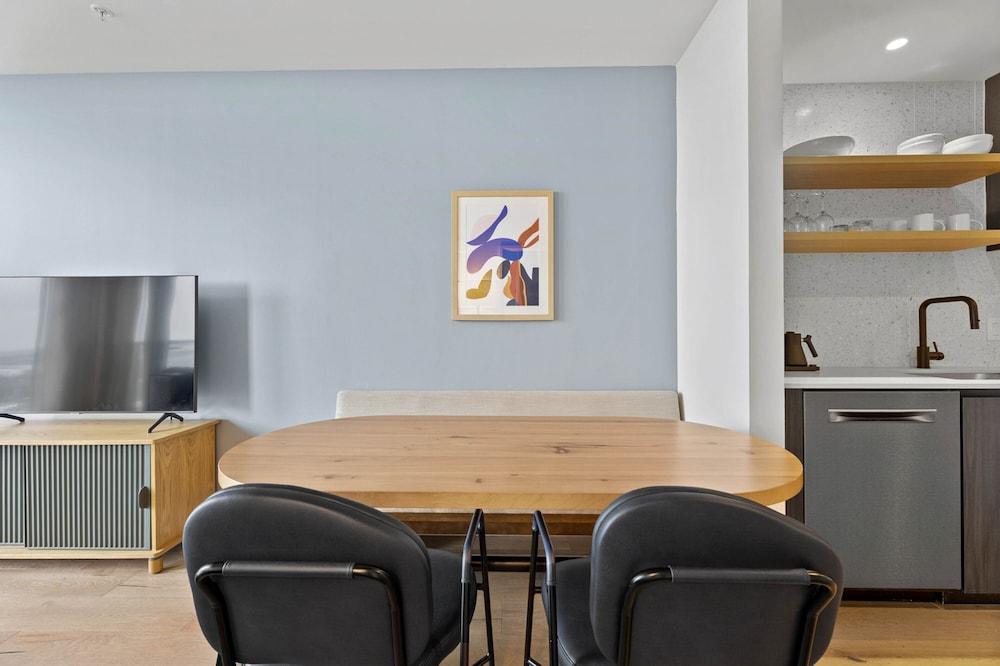 Luxe Condo in Downtown Austin