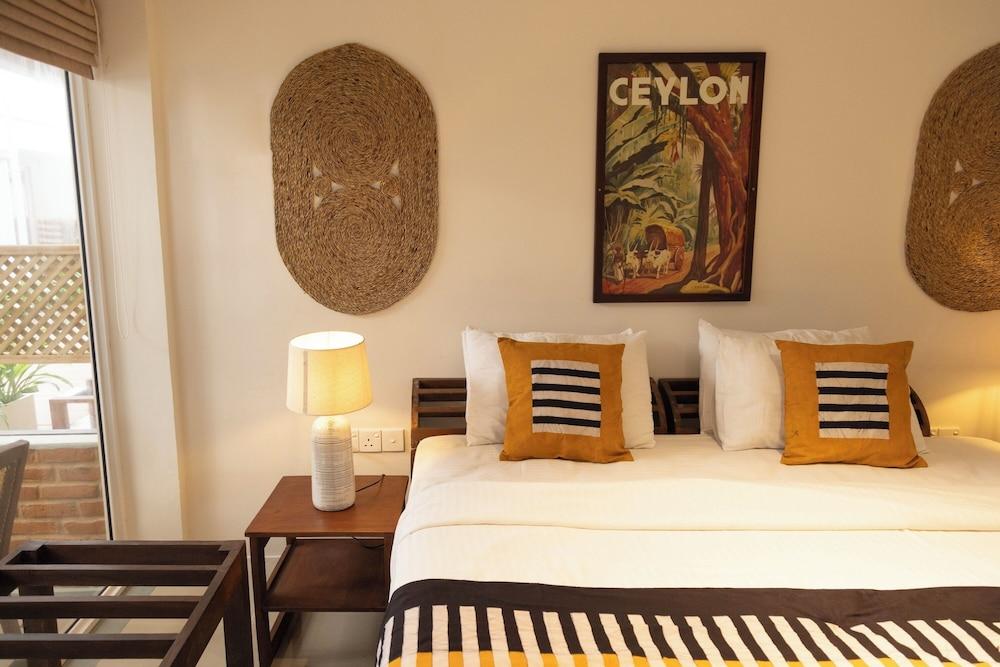 Neevana Hotel Hikkaduwa