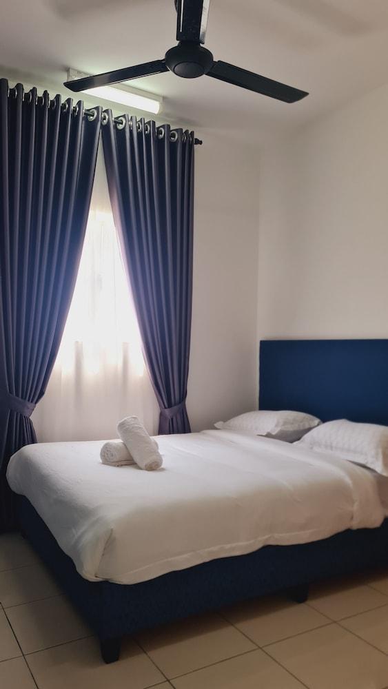 Alanis Residence Kota Warisan