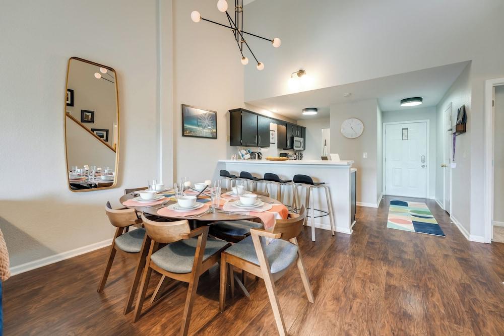 Fireplace, Indoor Pool Access! Family Branson Unit