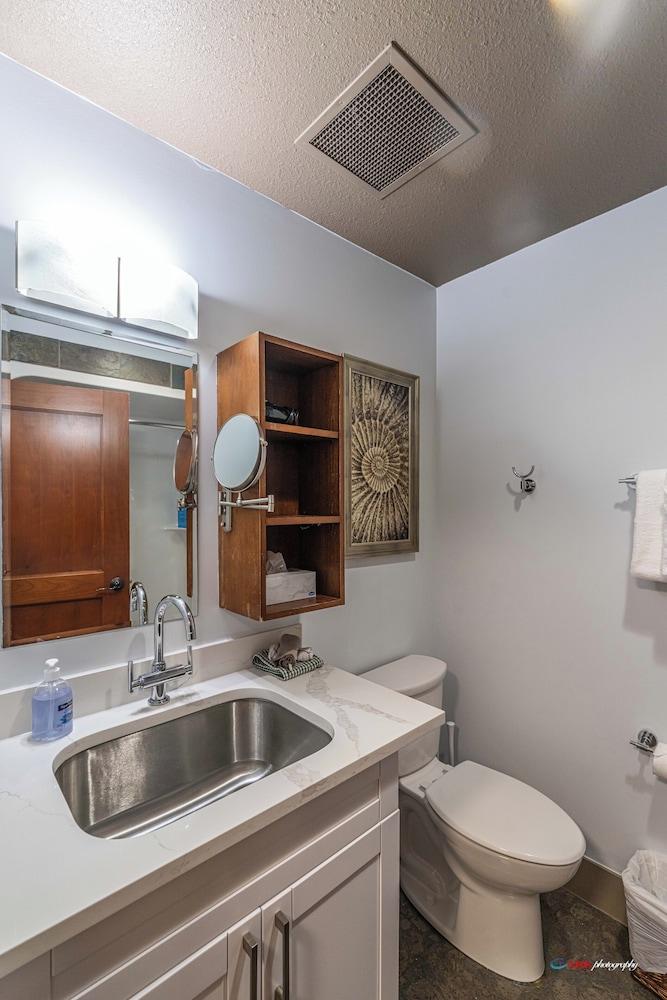 Solara Hotel room with Pool-Hot tub-Gym