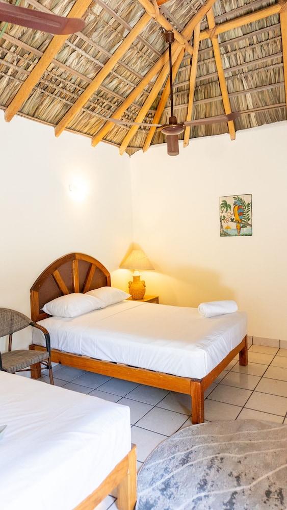 Esencia Puerto Escondido