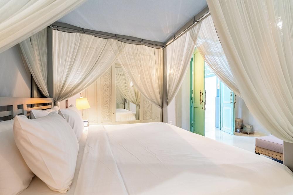 Plum Villa by Betterplace