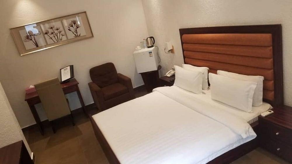 Guest House Quatre Saisons