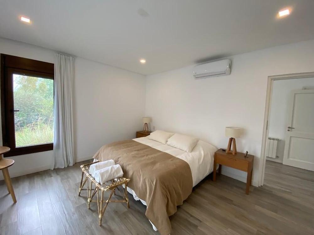 ACODEGORA Y AMPLIA CASA EN SALTA