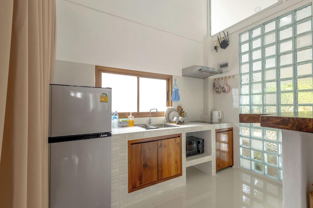 NeverLand Kohphangan