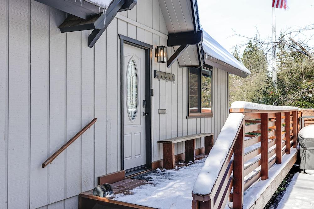 Secluded Cabin Near Calaveras Big Trees State Park
