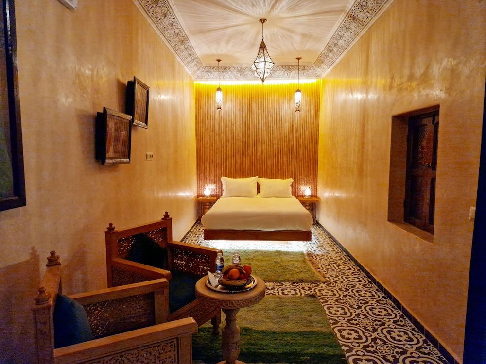 Click Riad & Spa