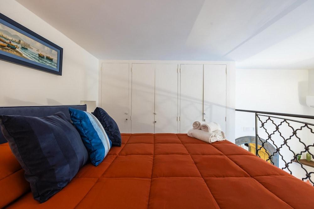 Hidden Gem on Pedastrian Area