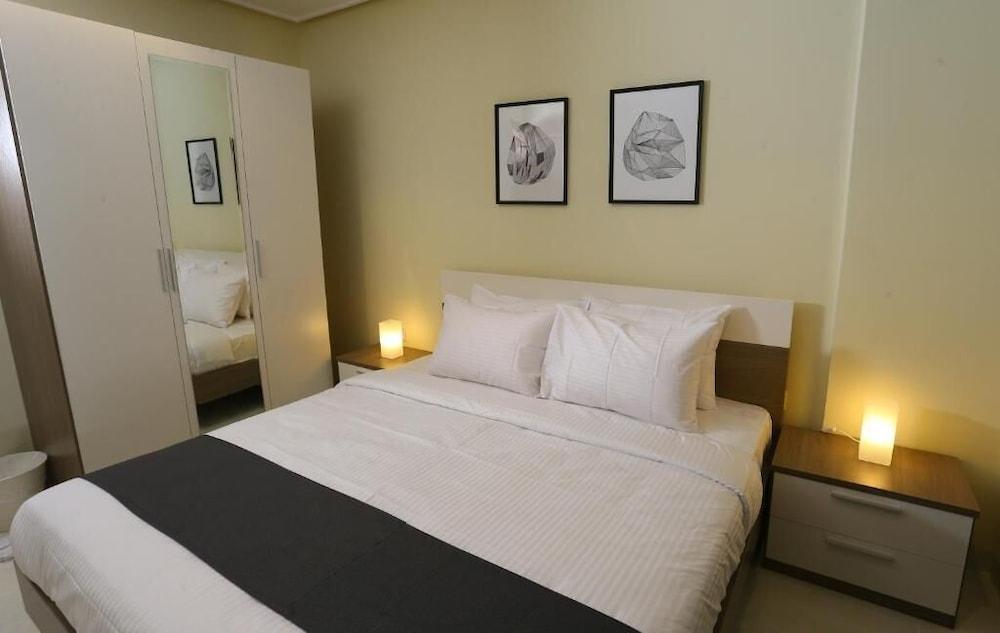 Le Paris Residency Sabah Al Salem