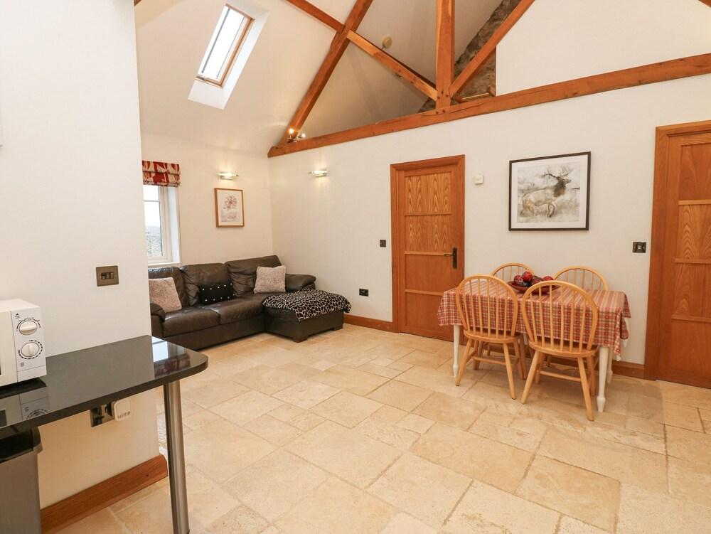 Sutton Newbold Cottage