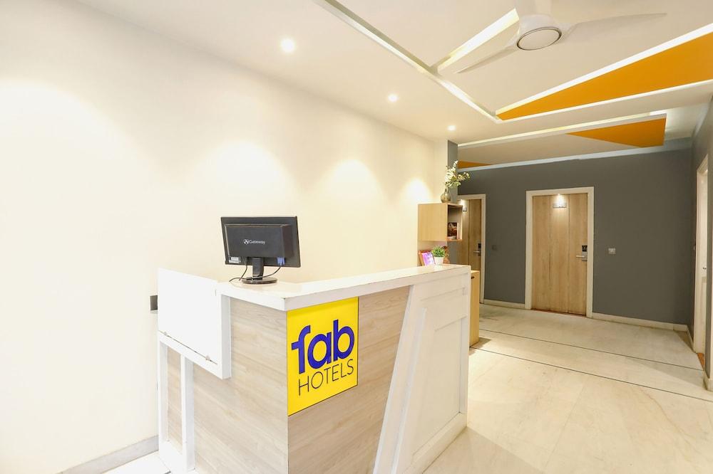 FabHotel JHS Studio