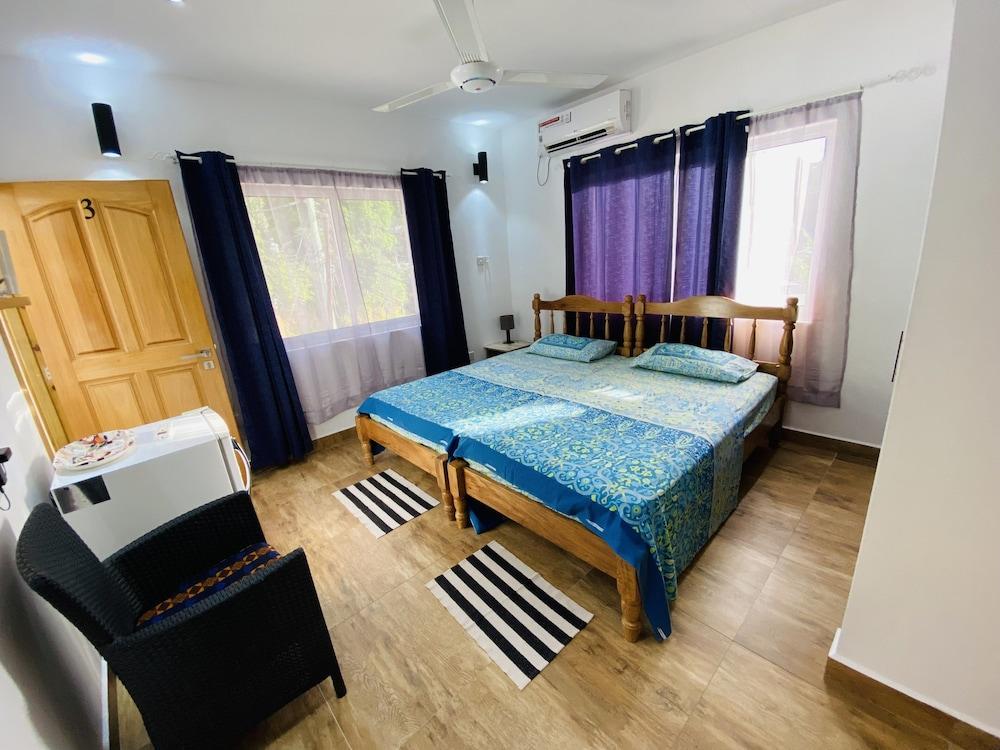 Oceanic View Apartments