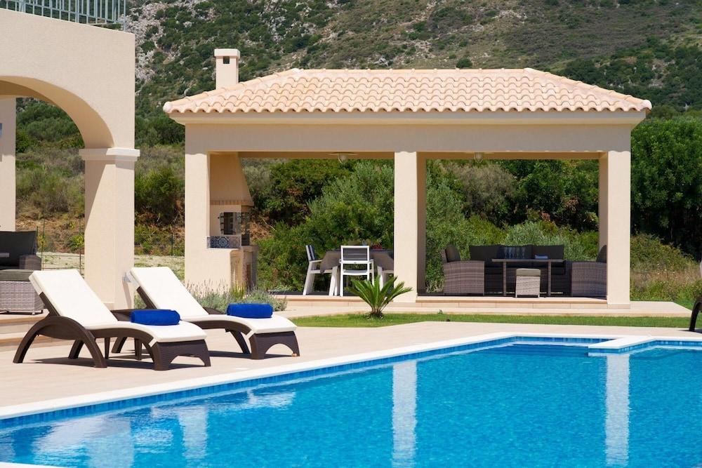 Villa Aglaia in Mavrata