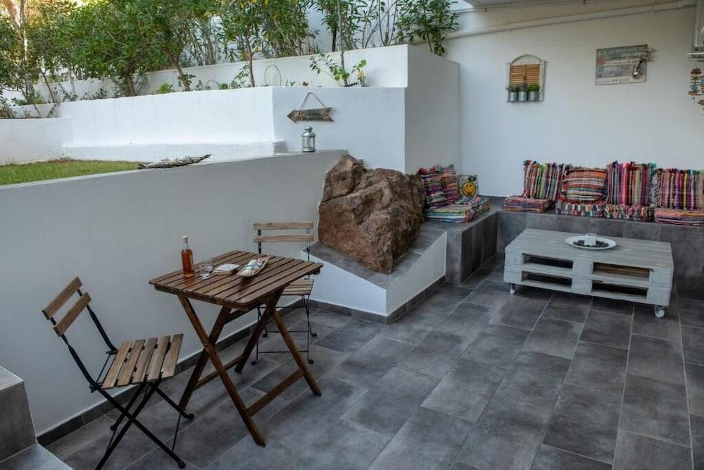 Sounio Golden View Villas