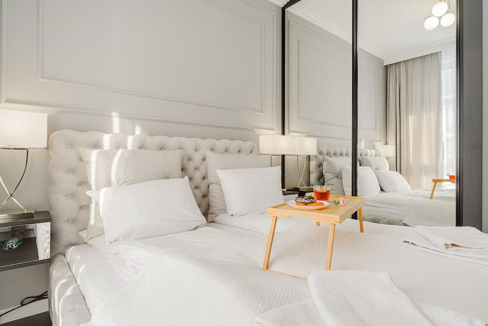 ShortStayPoland Premium Herbu Korczak P2