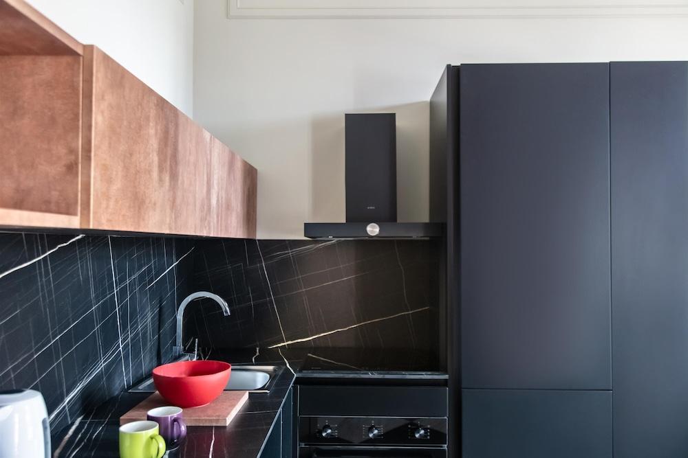 Lady Rose One in Naples