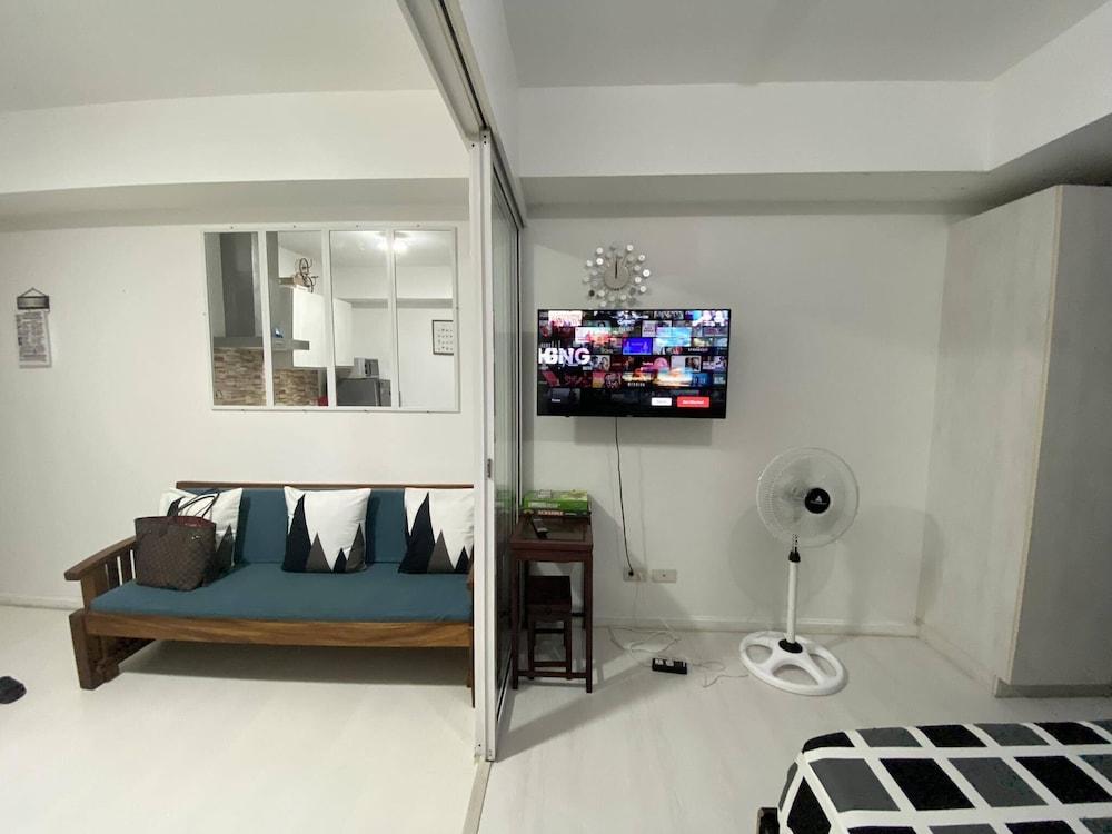 Stay At Azure urban beach residents