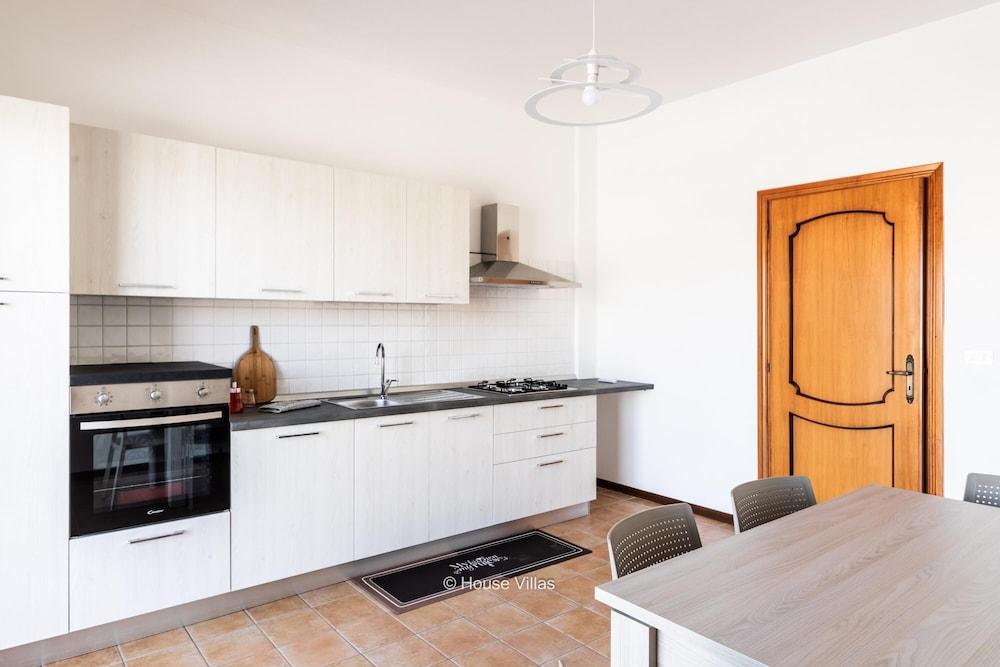 Iris Apartment in Noto