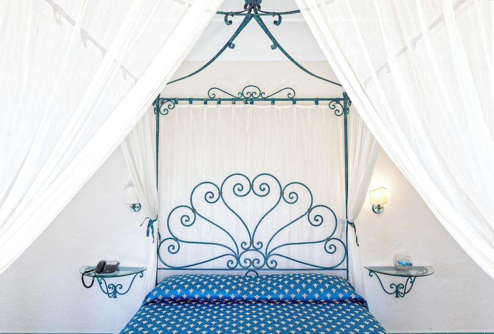 Corallo Blu Hotel De Charme