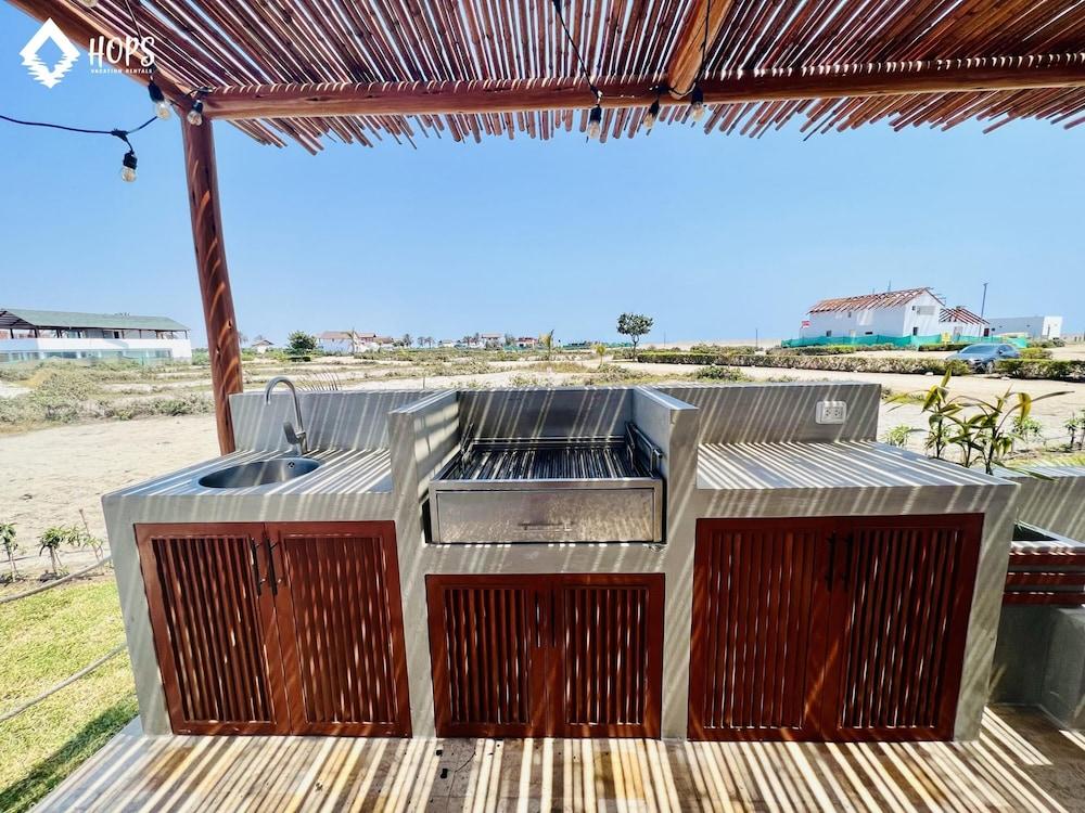 HOP Aruba Exclusiva Oasis y Playa en Chincha