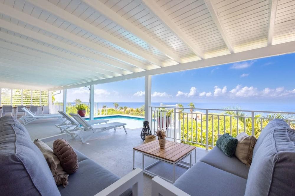 Coral Dreams Ocean Whispers at Villa Solaris