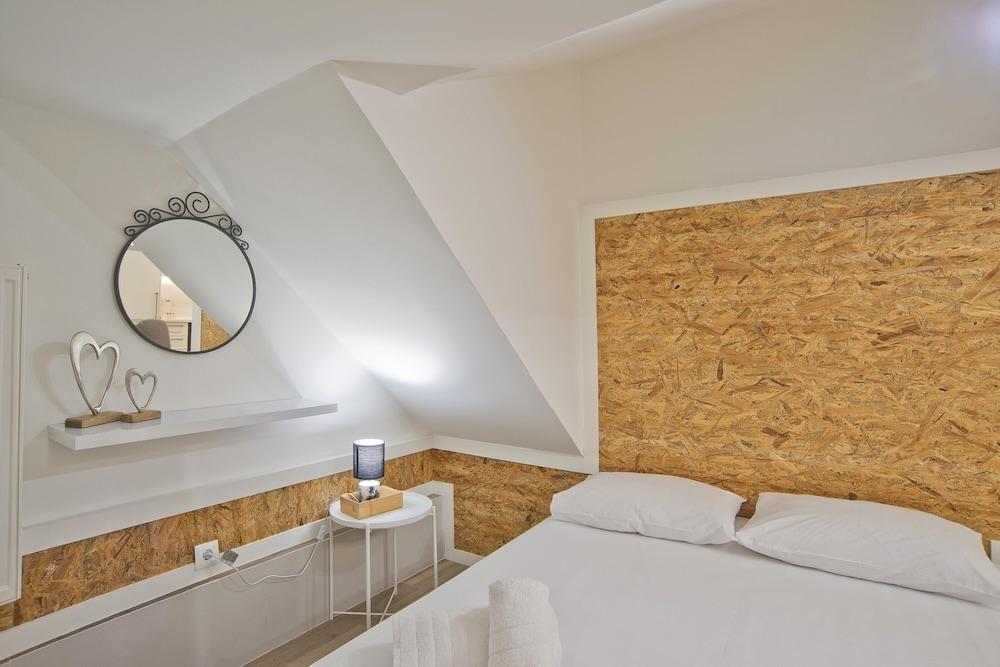 Thiseio Central in Athina