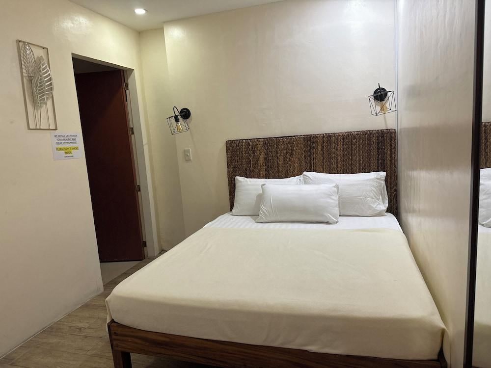 Thirdy's Tourist Inn