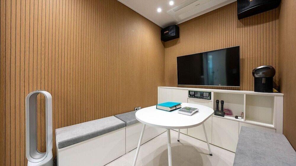 kkilook kkilook poolvilla