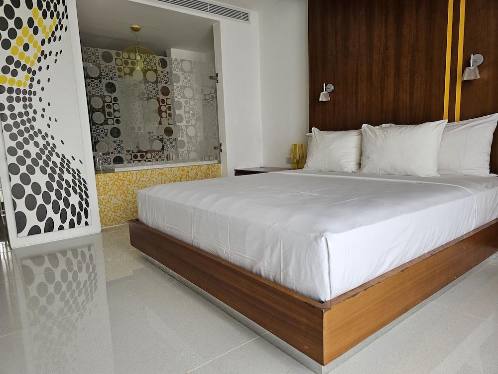 Chill Hotel Seminyak