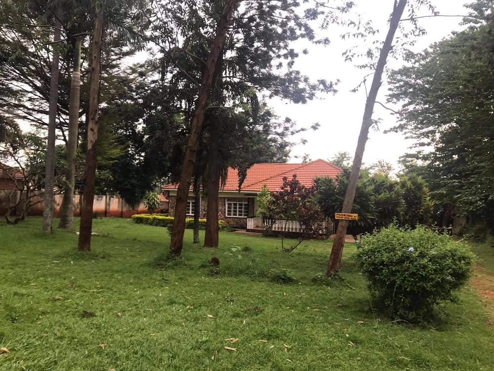 Home stay studio 62 guesthouse