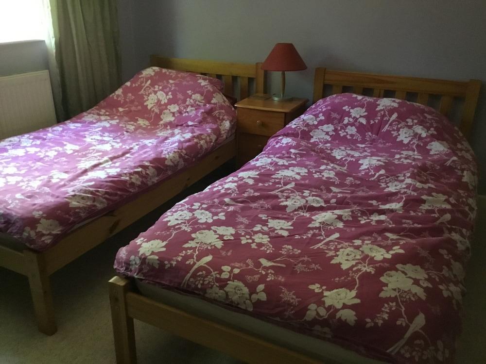 Lowry House Hotel in Walsall