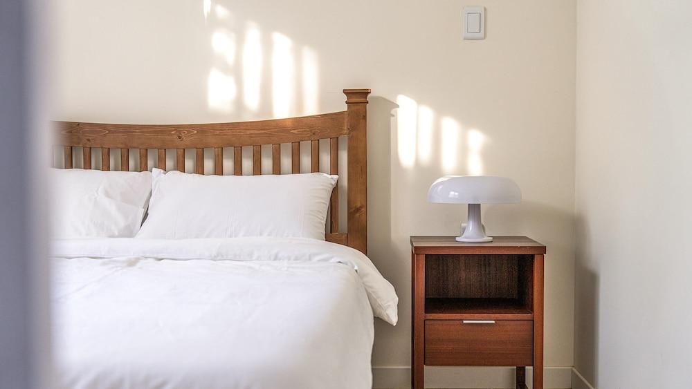 Jeju Stay Rowoon Dockchae Pension