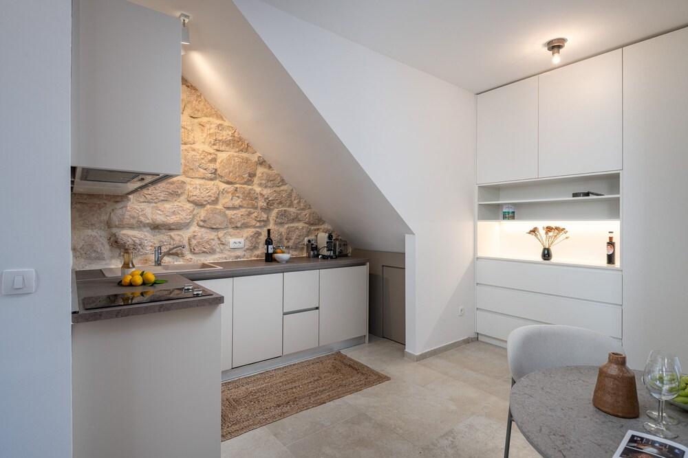 MIRABILIS - studio apartment - Old Town