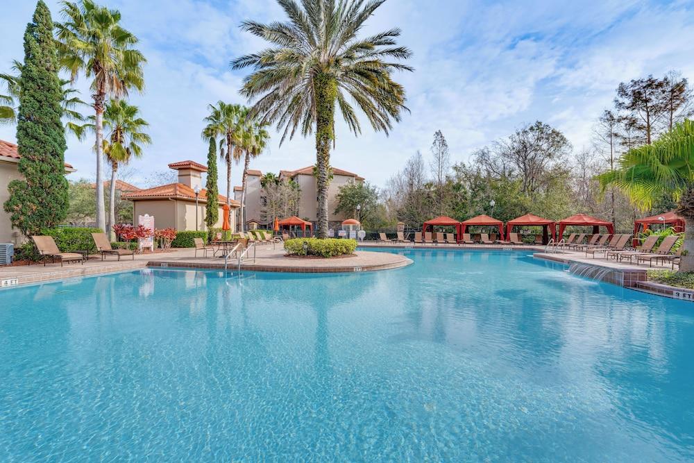 8 Mi to Disney Parks: Family Davenport Condo