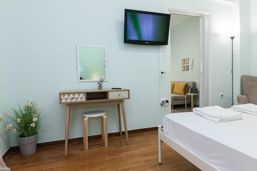 Athens Central Explorer Nest 1 Bd Apt