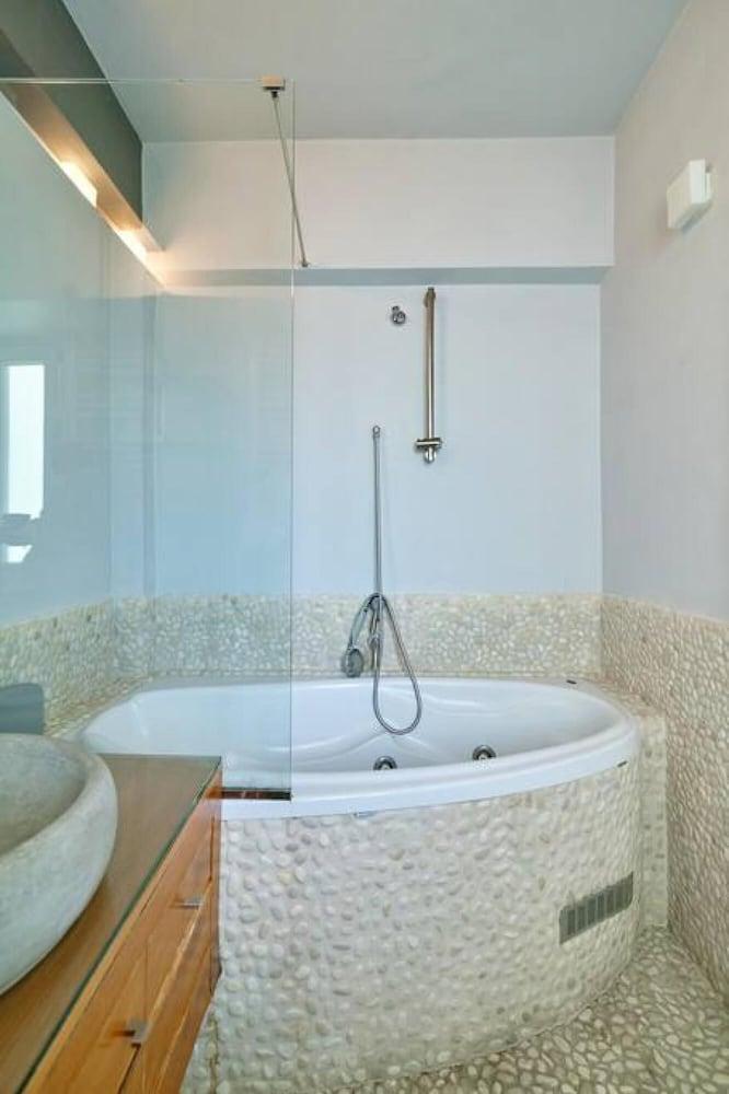 Mon3 The Magnificent Flat 1 Parthenon