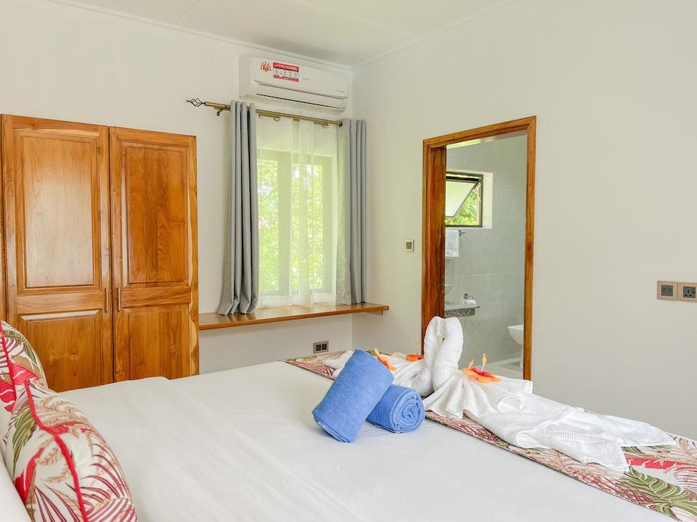 Palm Holiday Apartments