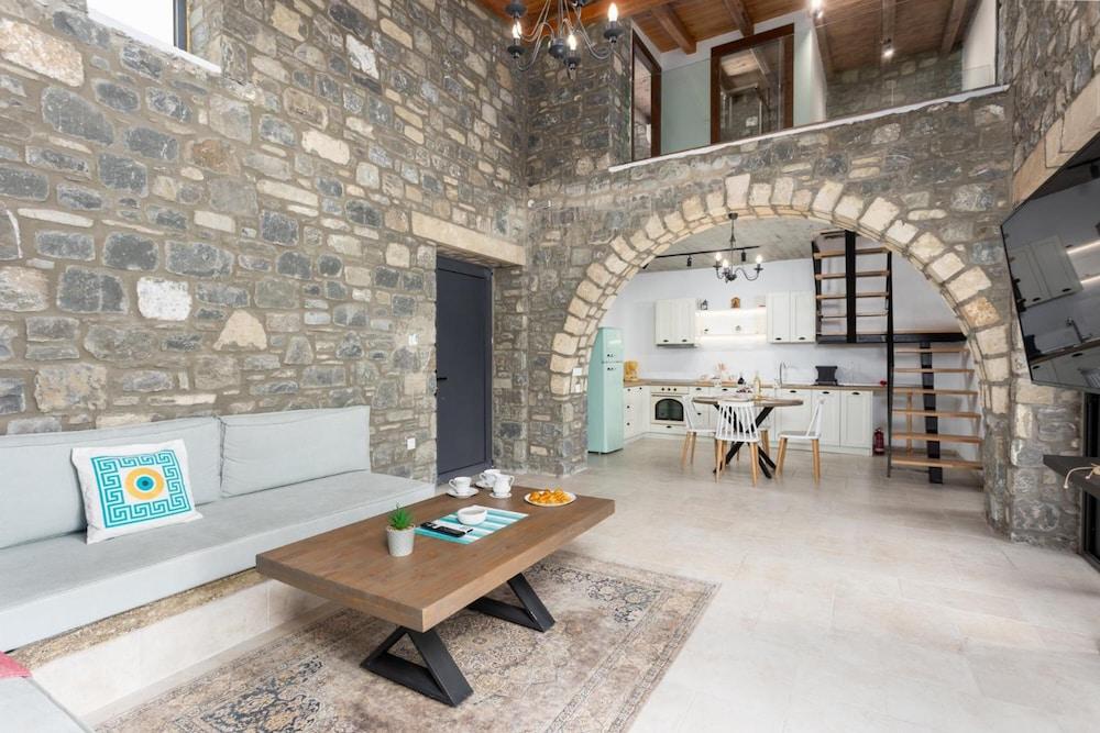 La Casa Di Pietre 3 in Rhodes