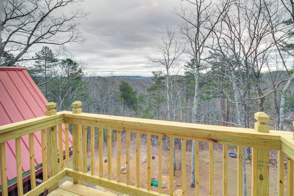 North Georgia Log Home w/ Long Range Views