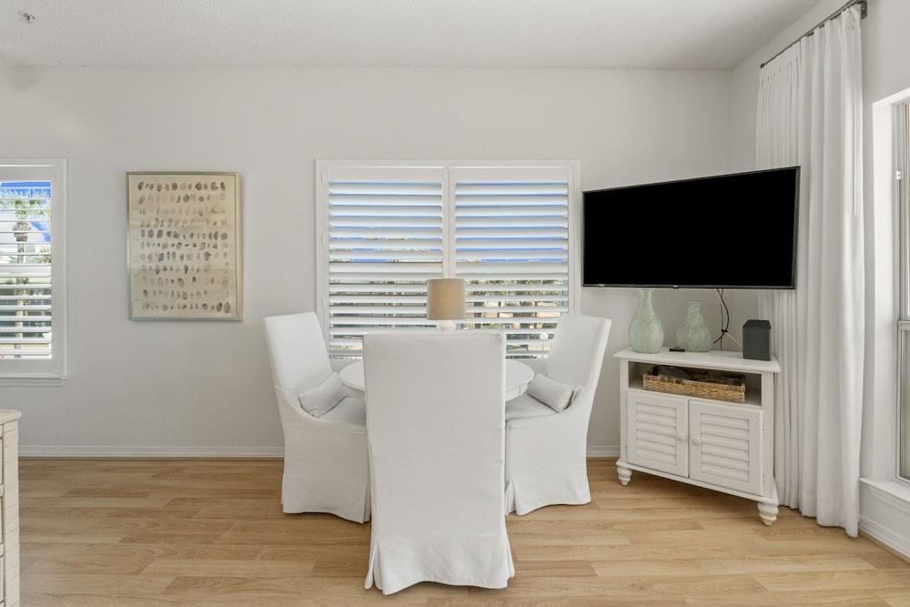 Caribbean Dunes by Panhandle Getaways